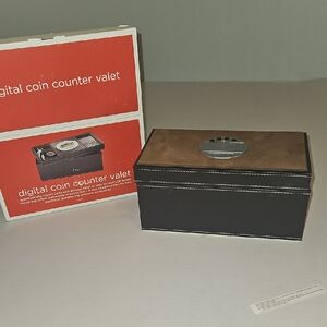 Target Black and Brown Digital Coin Counter Valet